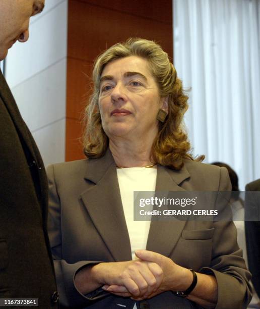 Commissioner in charge of Budget, German Michaela Schreyer confers with Austrian EU Ambassador Nicolas Schmit prior the Budget Council 24 November...