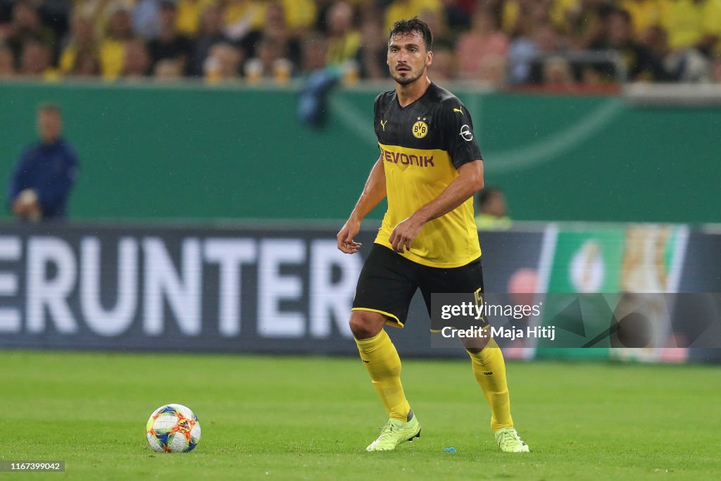 KFC Uerdingen v Borussia Dortmund - DFB Cup