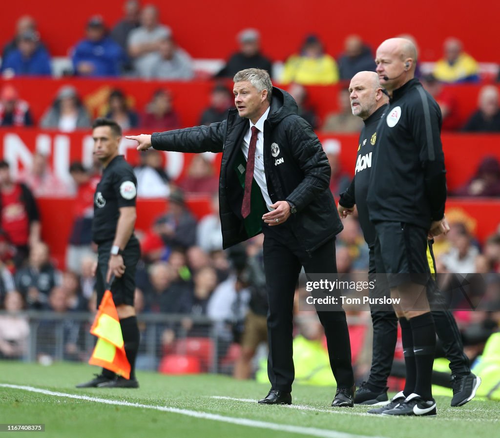 Manchester United v Chelsea FC - Premier League