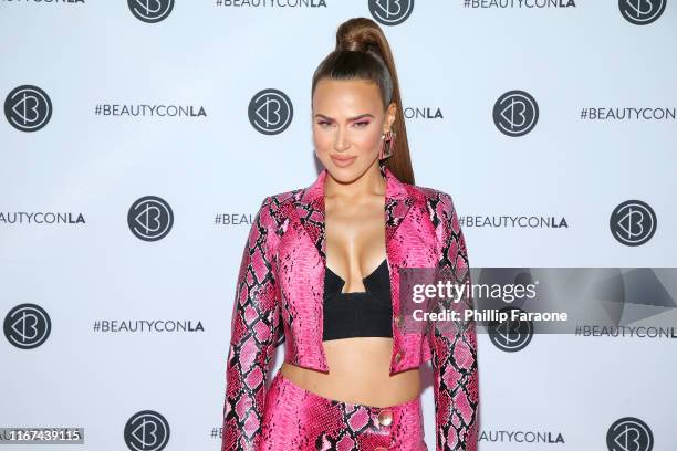 Perry attends Beautycon Los Angeles 2019 Pink Carpet at Los Angeles Convention Center on August 11, 2019 in Los Angeles, California.