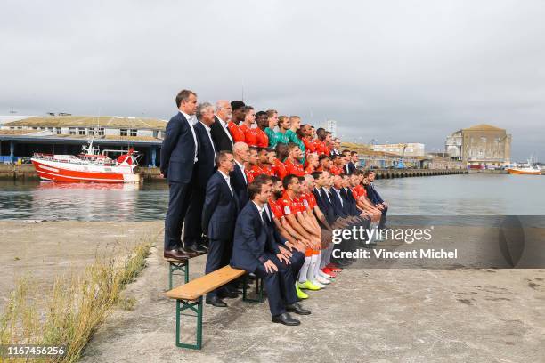 Third row, standing : Stephane Gravereaux , Georges Sampeur , Denis Fery , Peter Ouaneh, Tom Renaud, Franklin Wadja, Romain Cagnon, Maxime Pattier,...