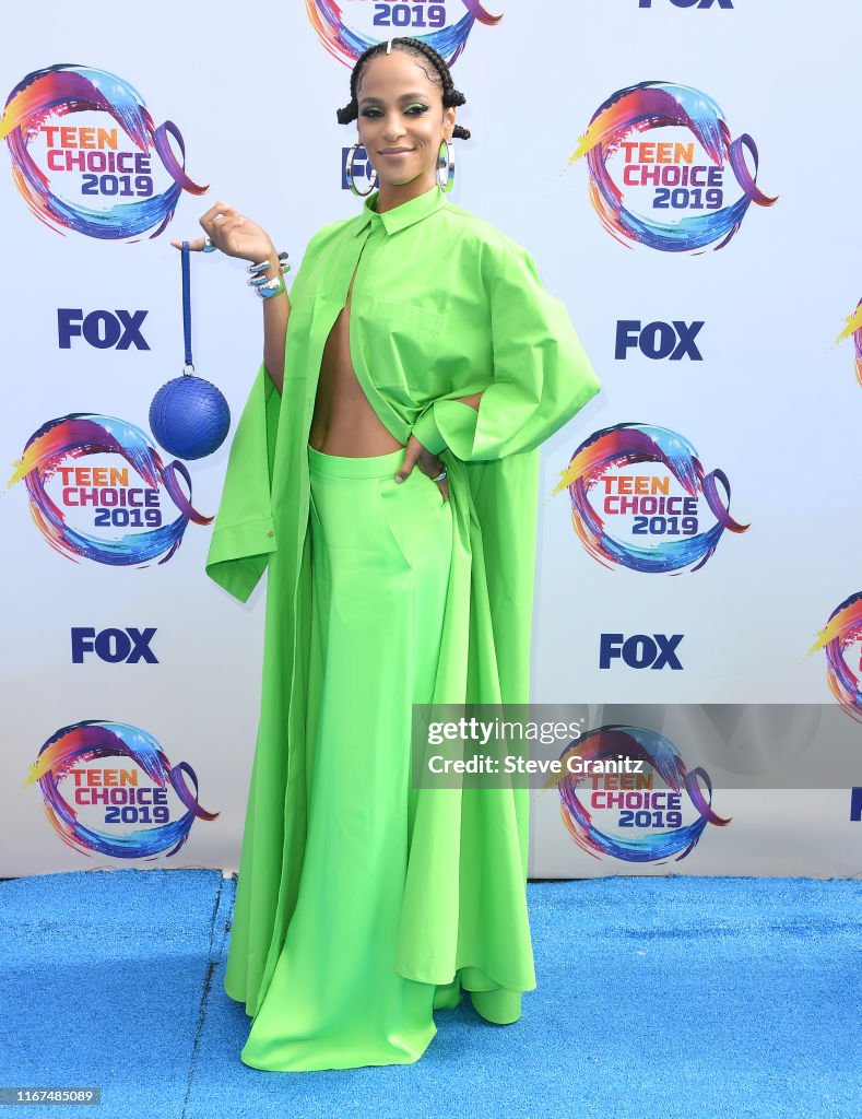 Megalyn Echikunwoke arrives at the FOX's Teen Choice Awards 2019 on
