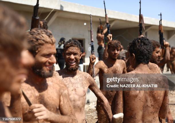 Mutasim Mutasim Brigade Photos and Premium High Res Pictures - Getty Images