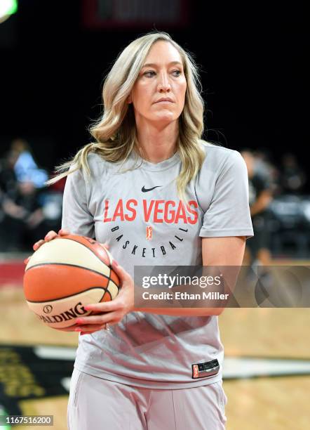 Kelly Raimon Kelly Miller (Basketball Player) Photos and Premium High Res Pictures ...