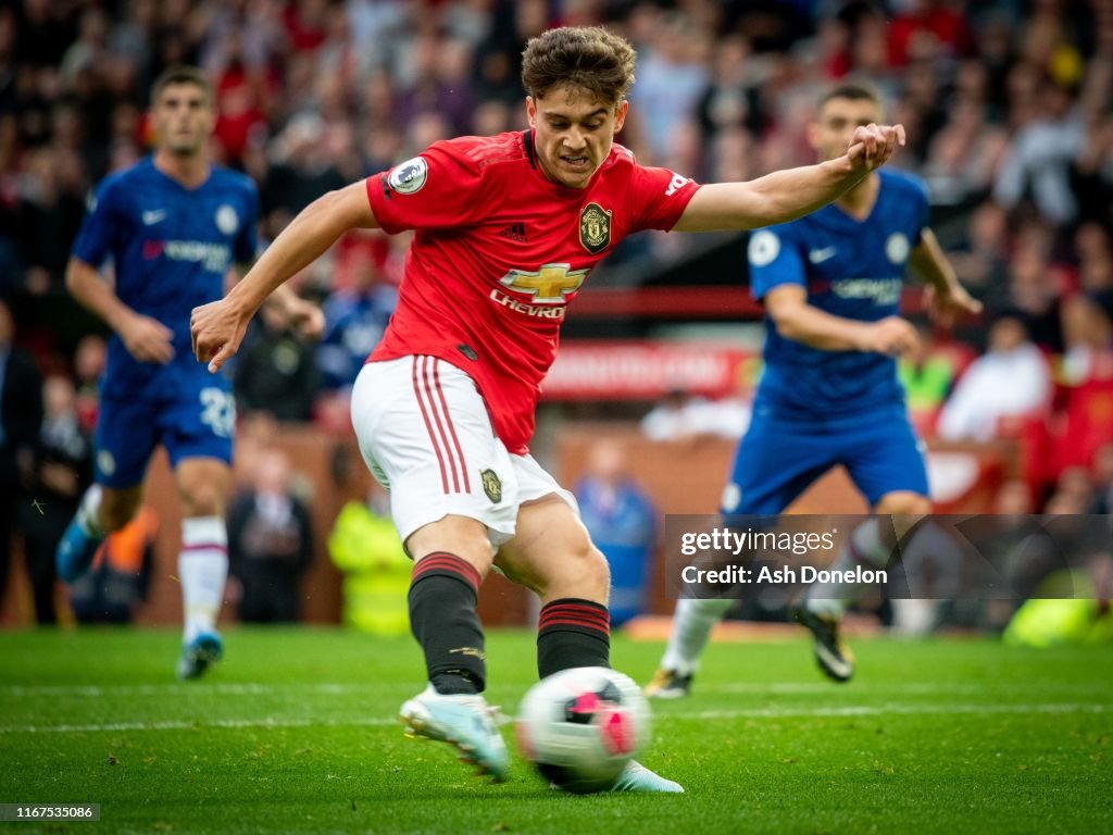 Manchester United v Chelsea FC - Premier League