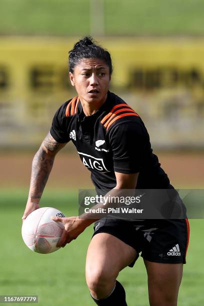 Renee WIckliffe of the Black Ferns passes during the New Zealand Black Ferns training session at Ponsonby Rugby on August 13, 2019 in Auckland, New...