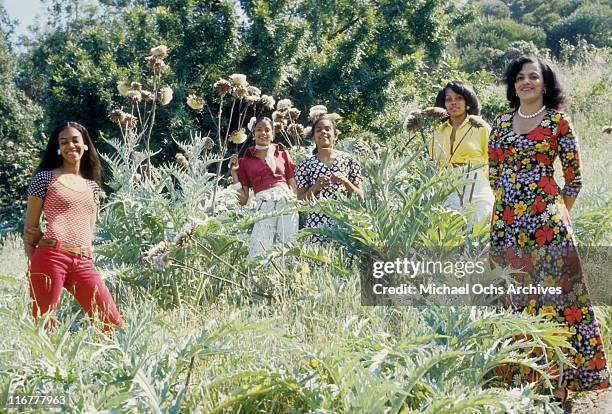 The girls of R and B group The Sylvers pose for a portrait with their mother in May, 1974 in Los Angeles, California.