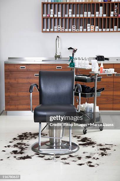 4,472 Hair Salon Chair Photos and Premium High Res Pictures - Getty Images 4,472 Hair Salon Chair Photos and Premium High Res Pictures - Getty Images