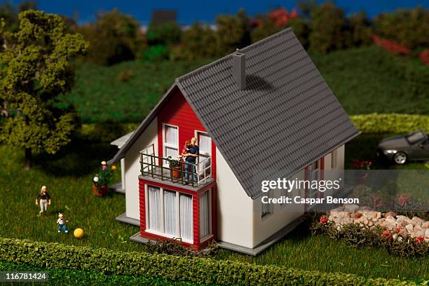 29 Doll House Cartoon Stock Photos, High-Res Pictures, and Images