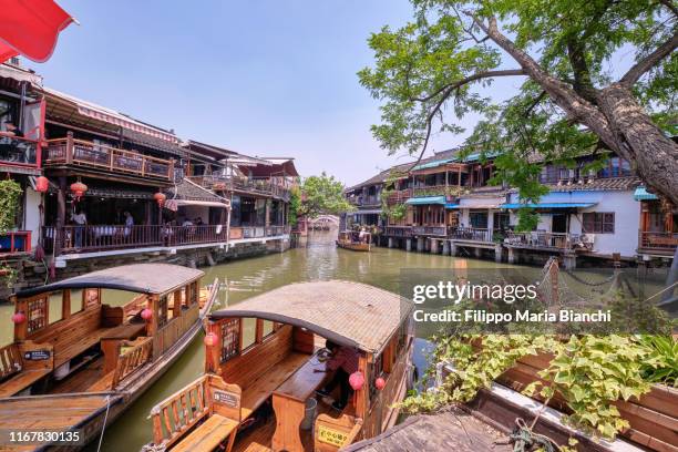 zhujiajiao village - zhujiajiao stock pictures, royalty-free photos & images