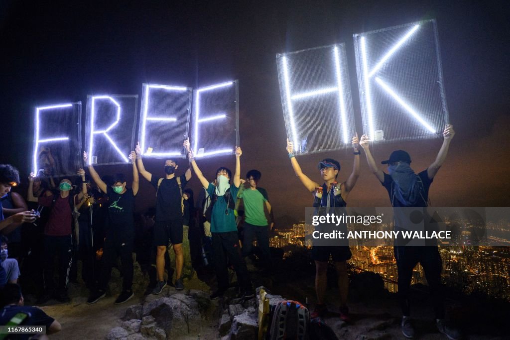 TOPSHOT-HONG-KONG-CHINA-POLITICS-UNREST-FESTIVAL-LIGHTS