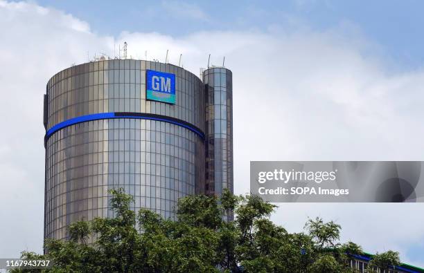 The General Motors world headquarters office is seen at Detroit's Renaissance Center.