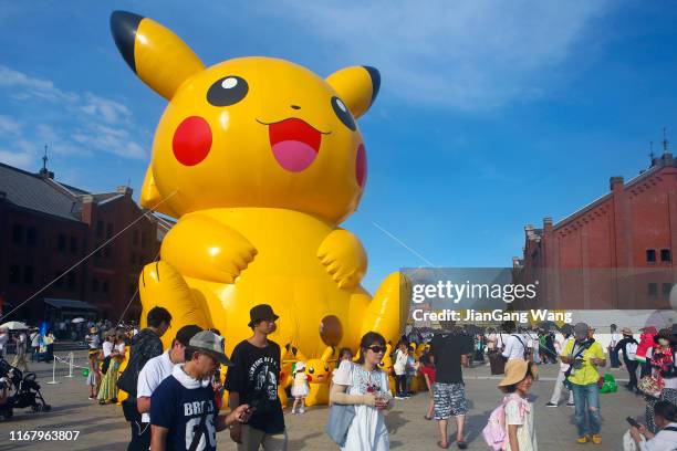 pokémon go fest 2019 yokohama - pikachu outbreak - pikachu stock pictures, royalty-free photos & images