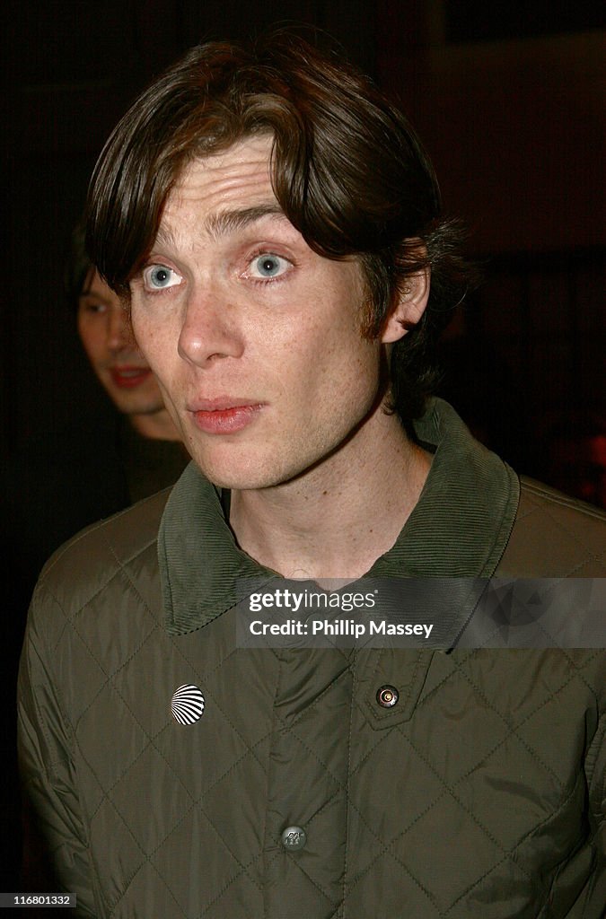 Cillian Murphy Sighting in Dublin - March 26, 2007