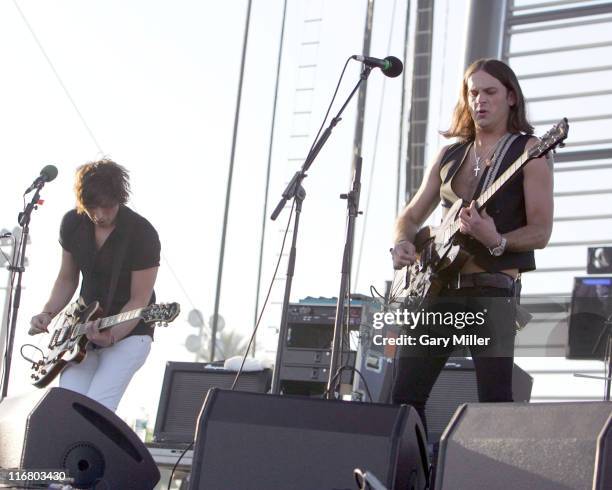 Matthew Followill and Caleb Followill of Kings of Leon