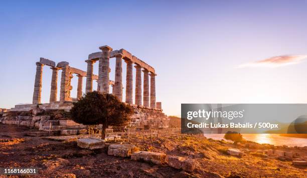 temple of zeus at sounion - athens greece ストックフォトと画像