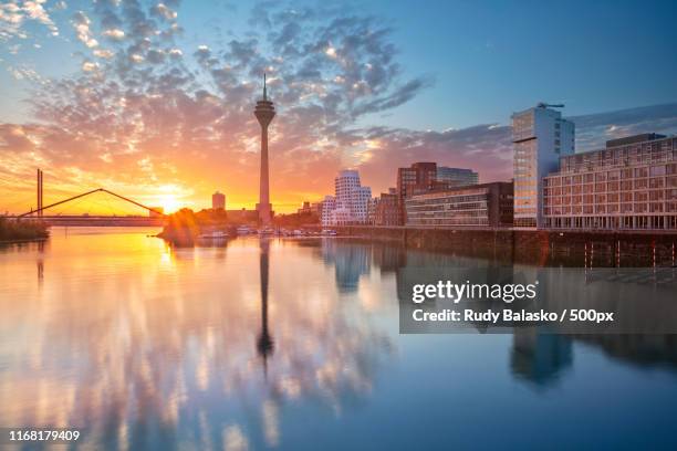 D sseldorf Skyline Photos And Premium High Res Pictures Getty Images d-sseldorf-skyline-photos-and-premium-high-res-pictures-getty-images