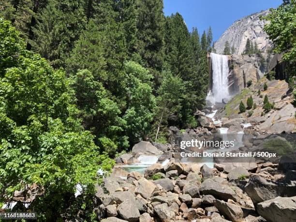 vernal fall, yosemite national park, ca - vernal falls stock pictures, royalty-free photos & images