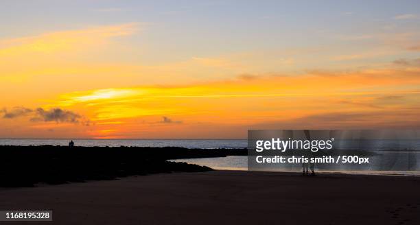 fuerteventura sunrise - caleta de fuste stock-fotos und bilder