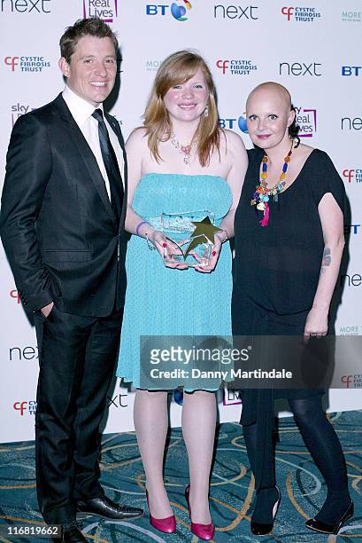 Caroline Shorthouse, aged 16 from Blackburn with her Adult Fighting Spirit award with presenters Ben Shephard and Gail Porter during the Breathing...