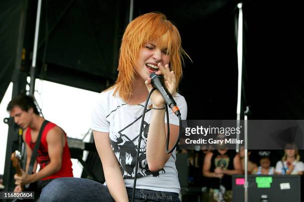 Lead singer Hayley Williams of Paramore performs during the Van's Warped Tour at the Verizon Wireless Amphitheater on July 5, 2008 in San Antonio,...
