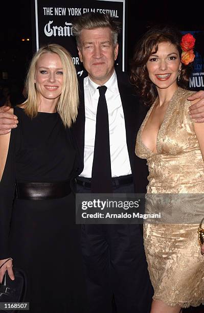 Director David Lynch arrives at the premiere of his film "Mulholland Drive" with actresses Naomi Watts and Laura Elana Harring October 7, 2001 at the...