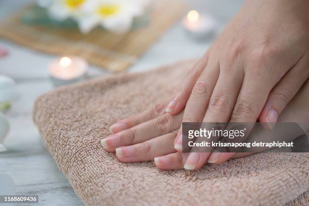 spa and hand spa,nail spa - nagelhaut stock-fotos und bilder
