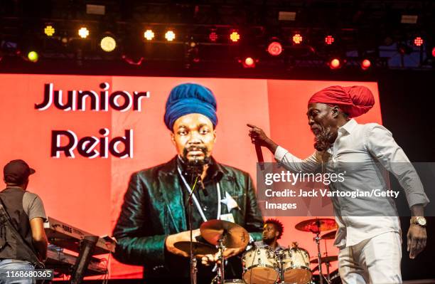 Jr Reed Singer 399 Junior Reid Photos & High Res Pictures - Getty Images