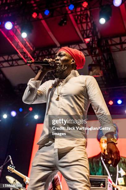 Jr Reed Singer Junior Reed Photos and Premium High Res Pictures - Getty Images