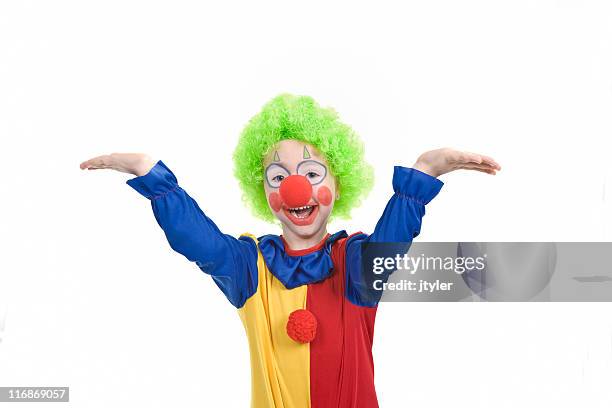 146 fotos e imágenes de Clown Girl Face Painting - Getty Images 146 fotos e imágenes de Clown Girl Face Painting - Getty Images