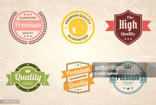ilustraciones, imágenes clip art, dibujos animados e iconos de stock de conjunto de insignias y etiquetas vintage coloridas de "calidad" - elementos de diseño - tall high