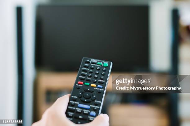 Use Remote Control 957,332 Remote Stock Photos, High-Res Pictures, and Images - Getty Images