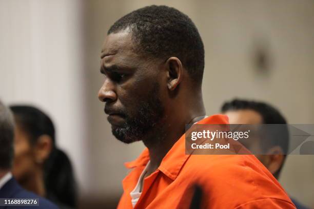 Singer R. Kelly appears during a hearing at the Leighton Criminal Courthouse on September 17, 2019 in Chicago, Illinois. Kelly is facing multiple...