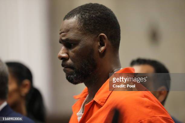 Singer R. Kelly appears during a hearing at the Leighton Criminal Courthouse on September 17, 2019 in Chicago, Illinois. Kelly is facing multiple...