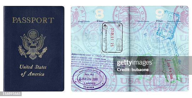 米国のパスポートのビザの旅行 - passport stamps ストックフォトと画像