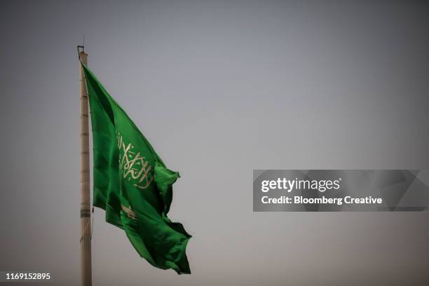 national flag of saudi arabia - saudi arabian flag stockfoto's en -beelden