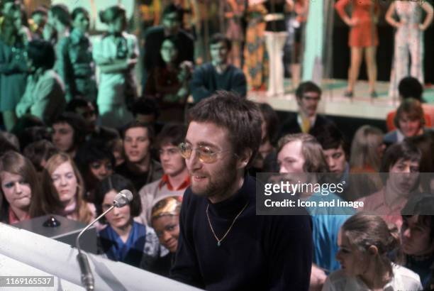 John Lennon becomes the first of The Beatles, post-breakup, to play on Top of the Pops where he performed his single "Instant Karma!" on February 11...