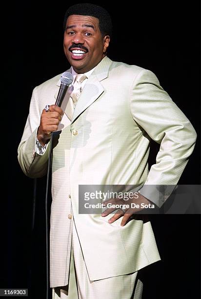 Comedian Steve Harvey performs at The Comedy Garden October 13, 2001 at the Theatre at Madison Square Garden in New York City.