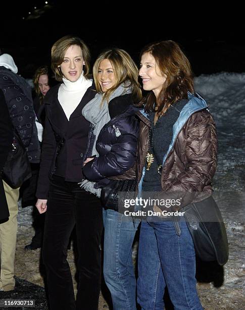 Joan Cusack, Jennifer Aniston and Catherine Keener