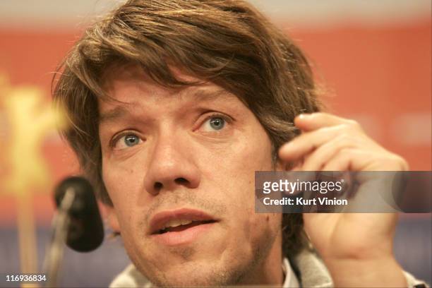 Stephen Gaghan during 56th Berlinale International Film Festival - "Syriana" Photocall at Berlin Palast, Berlinale 2006 in Berlin, Germany.