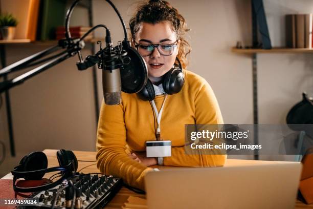 i will start new show from tonight - recording studio stock pictures, royalty-free photos & images