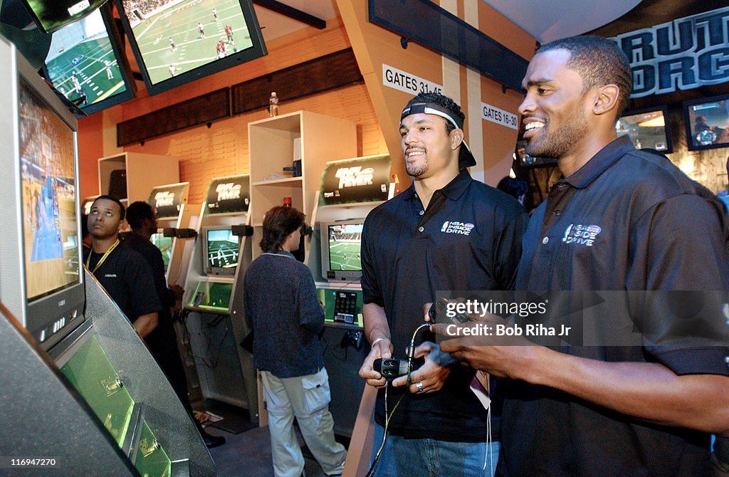 2002 E3-Electronic Entertainment Expo - Day 2