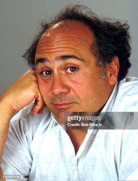 Danny De Actor Danny Devito 1986 Photo Session Photos and Premium High Res ...