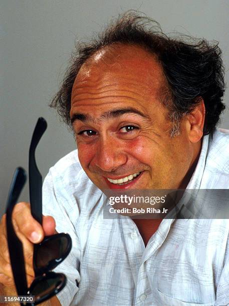 Danny De Actor Danny Devito 1986 Photo Session Photos and Premium High Res ...