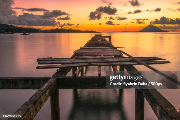 Register Kbrs 17 Kbrs Stock Photos, High-Res Pictures, and Images - Getty Images