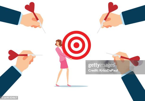 ilustrações de stock, clip art, desenhos animados e ícones de hitting the target - dardo