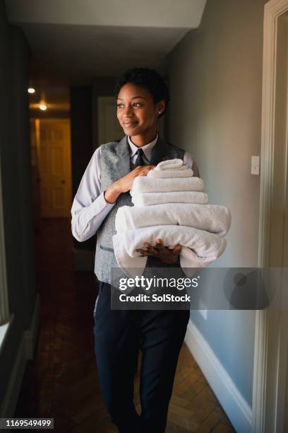 hotel essentials - hotel staff stock pictures, royalty-free photos & images