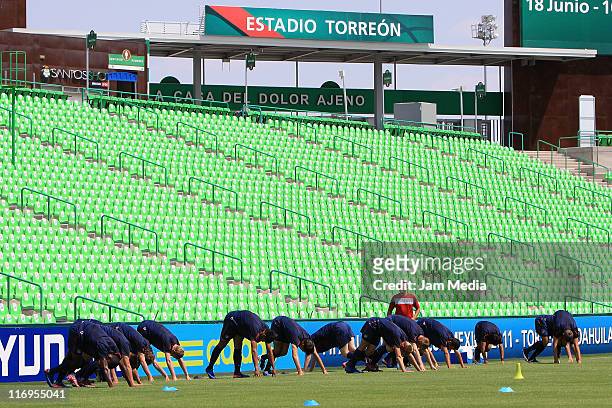 387 Mexico Training Session Fifa U17 World Cup Mexico Photos and Premium  High Res Pictures - Getty Images