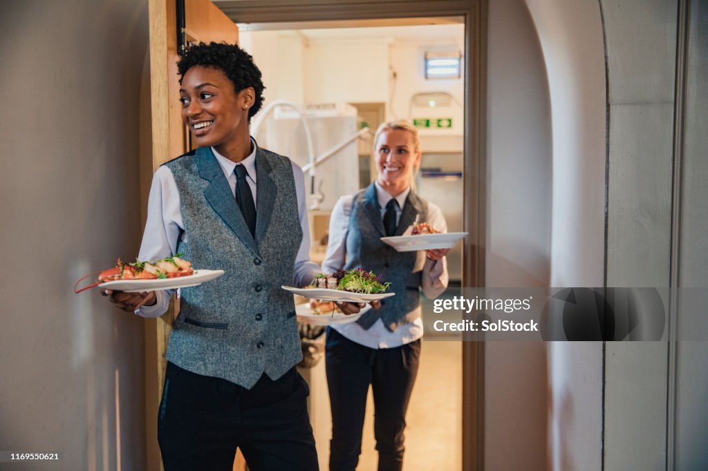 Wer hat den Seafood Starter bestellt?