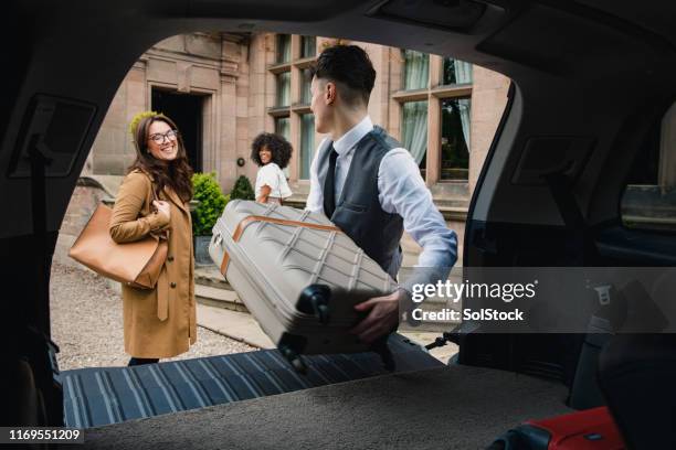 fazendo memórias com meu melhor amigo - profissão-na-área-de-serviços - fotografias e filmes do acervo